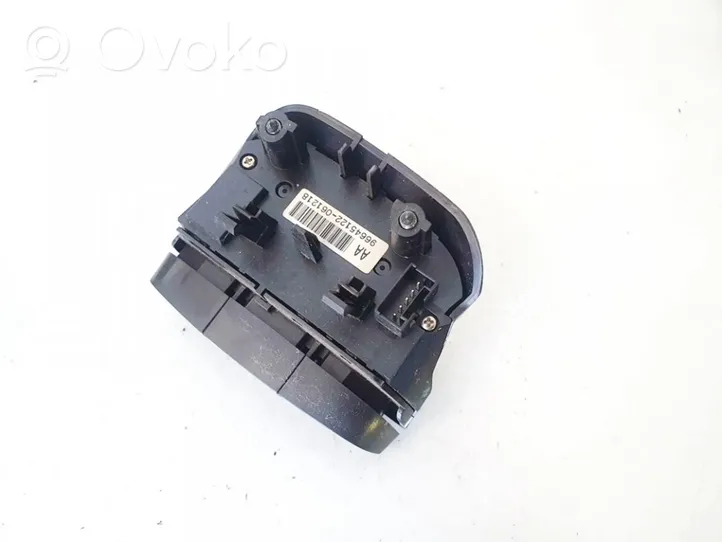 Chevrolet Epica Steering wheel buttons/switches 96645122061218