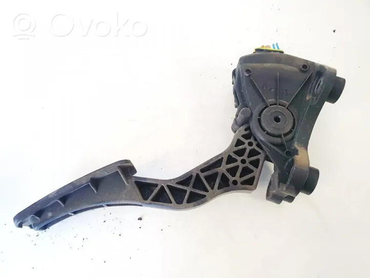 KIA Ceed Pedal del acelerador 070111j0035