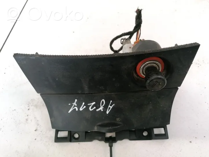 Mazda 3 I Peleninė panelėje BP4K55211