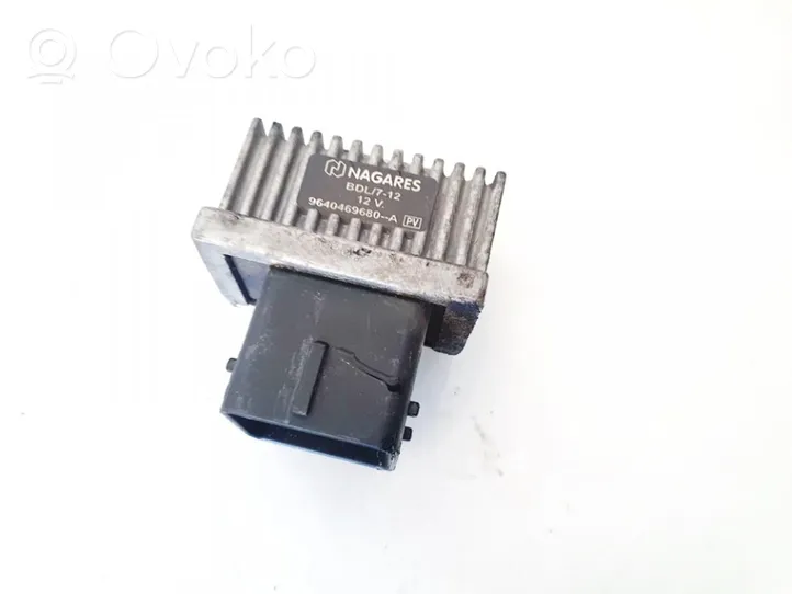 Nissan Qashqai Hehkutulpan esikuumennuksen rele 9640469680a