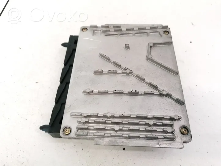 Volvo S70  V70  V70 XC Calculateur moteur ECU 09496667A