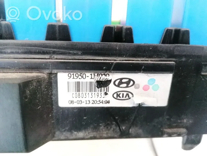 KIA Ceed Juego de caja de fusibles 919501H000