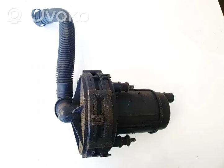 Volkswagen PASSAT B5.5 Secondary air pump 06a959253b