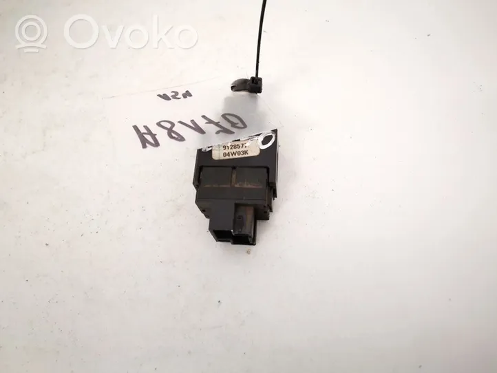 Volvo S70  V70  V70 XC Brake pedal sensor switch 9128577