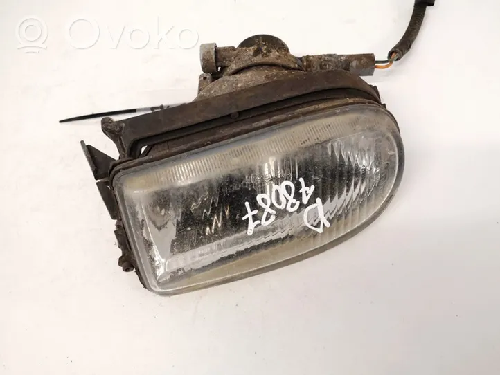 Renault Laguna I Luz de niebla delantera 7701042675