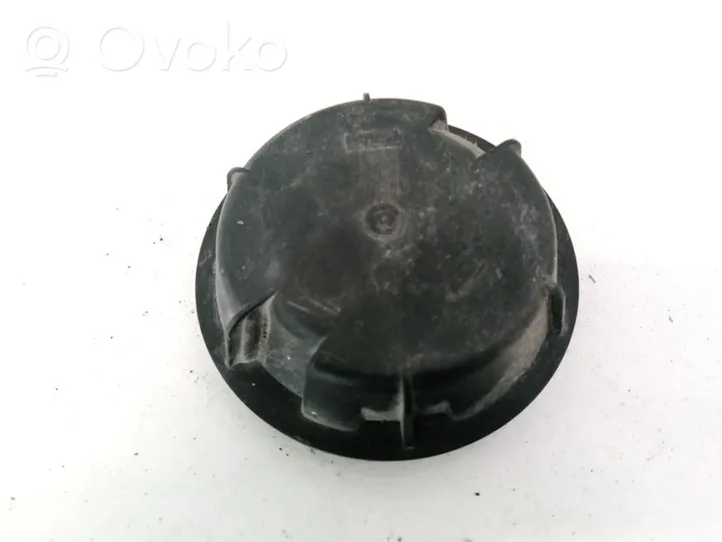 Lancia Phedra Cache-poussière de phare avant 88204985