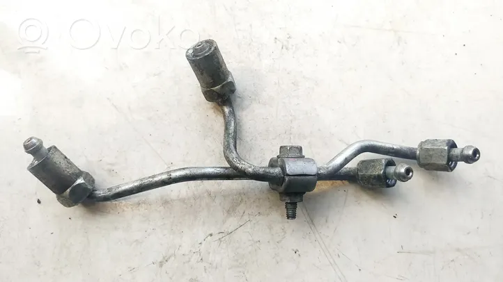 Toyota Corolla Verso AR10 Tuyau d'alimentation conduite de carburant 