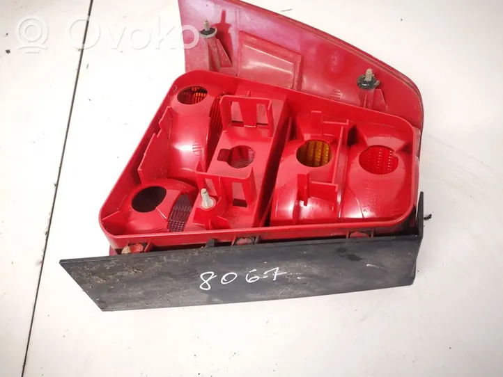 Opel Zafira B Rear/tail lights 963674