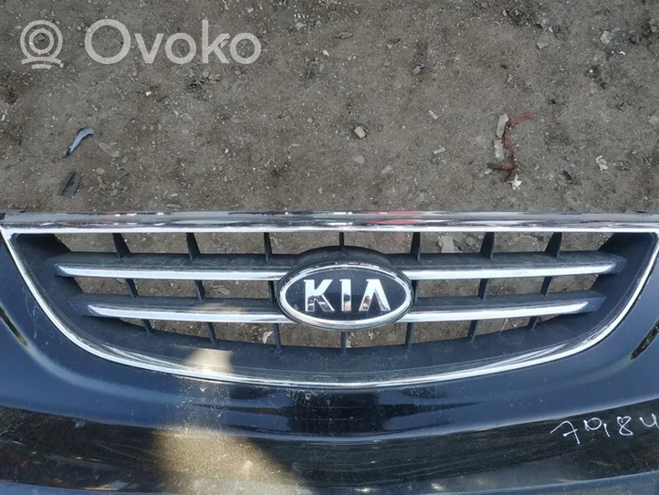 KIA Carens I Grille de calandre avant 