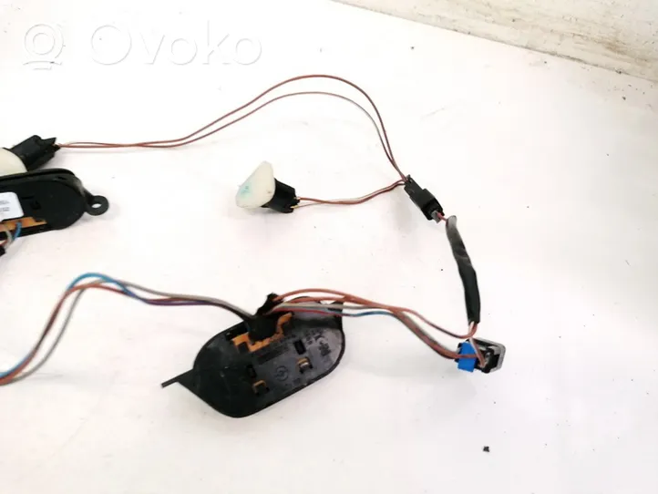 Opel Vectra B Steering wheel buttons/switches 90508669