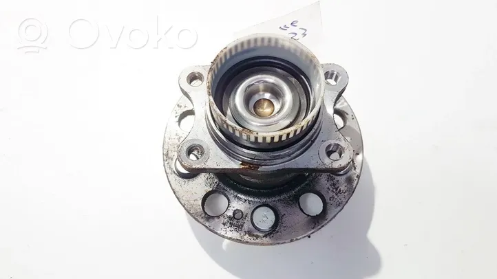 Hyundai Sonata Rear wheel hub 