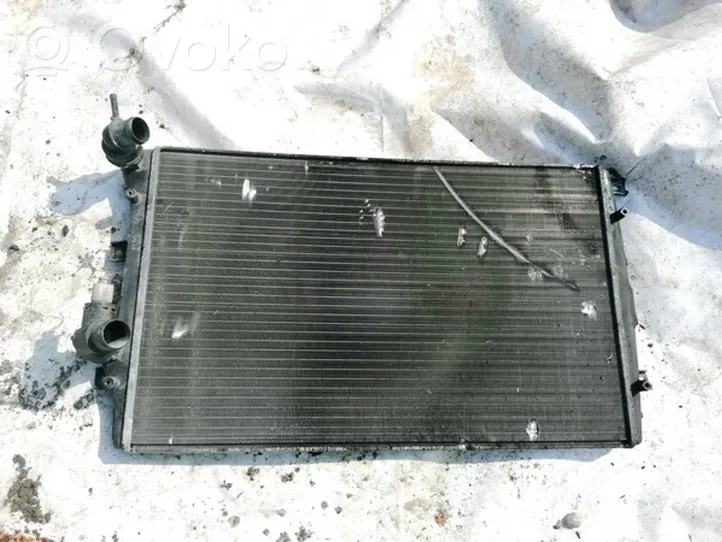 Volkswagen Golf V Radiateur de refroidissement 