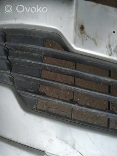 Citroen C4 I Grille inférieure de pare-chocs avant 