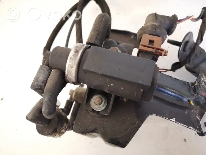 Audi A2 Turbo solenoid valve 1h0906627