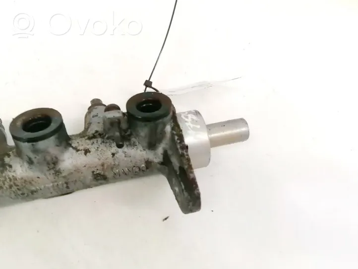 Hyundai Santa Fe Master brake cylinder 