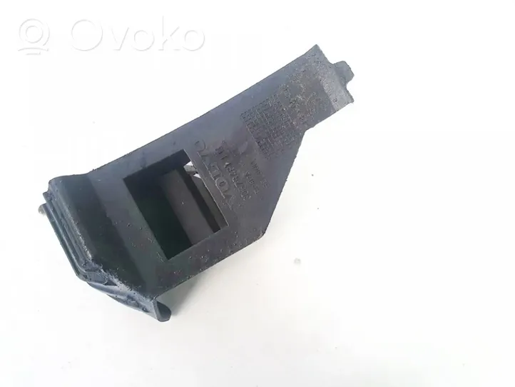 Volvo V50 Uchwyt / Mocowanie zderzaka przedniego 30678481lh