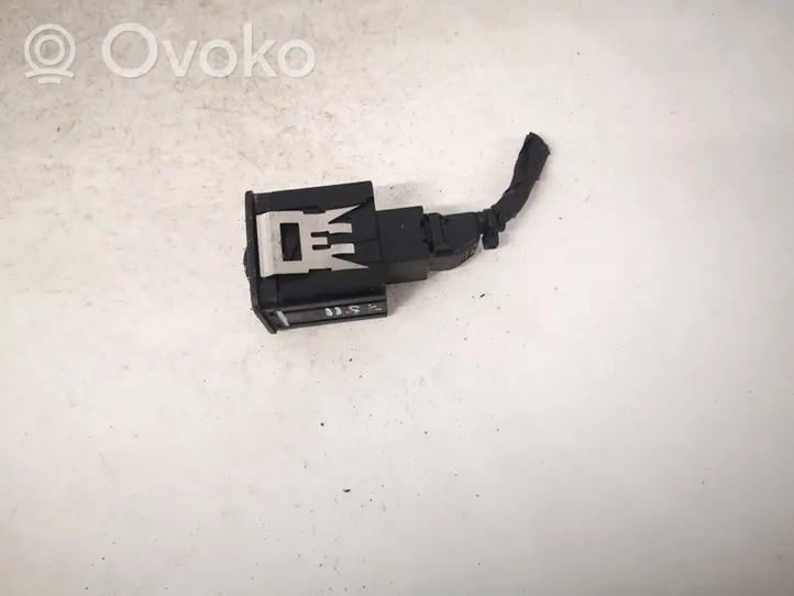 Volkswagen PASSAT B6 Przycisk / Pokrętło regulacji świateł 3c0941333