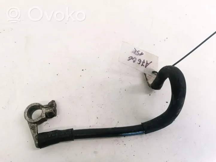 Volkswagen PASSAT B6 Câble de batterie positif 1T0971235A