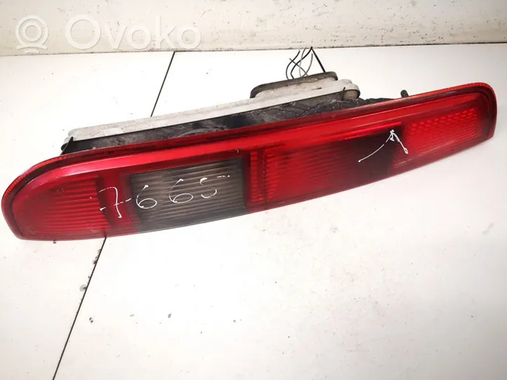 Ford Focus Lampa tylna 4m5113405f