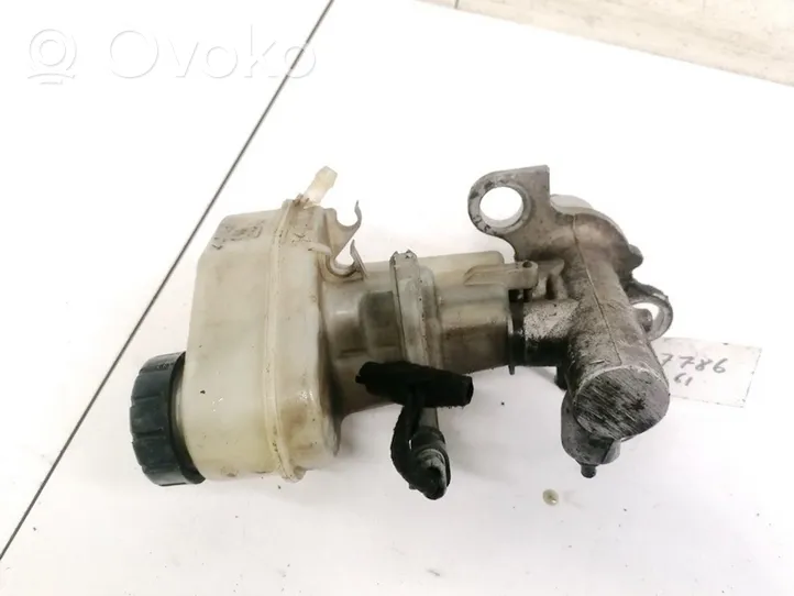 Opel Vectra C Cilindro del sistema frenante 320670693