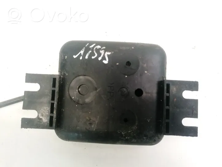 Opel Vectra B Vacuum air tank 2945AKT