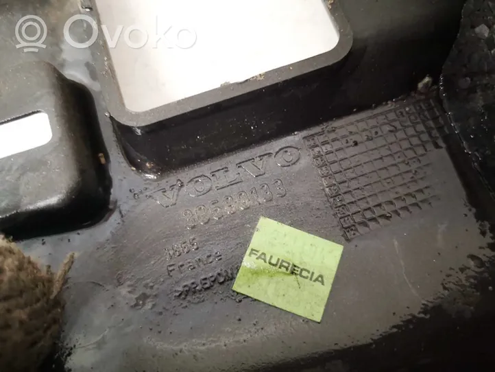 Volvo V50 Rivestimento del piantone del volante 30680133