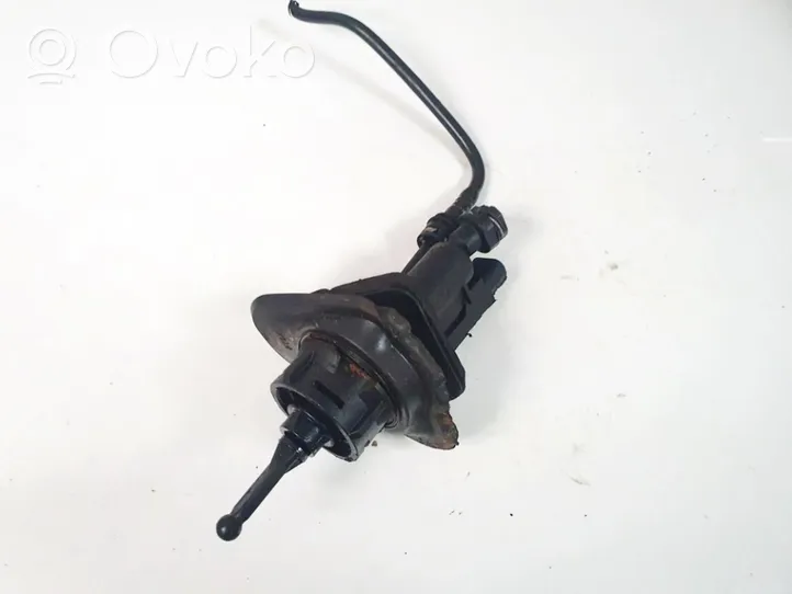 Volvo V50 Główny cylinder sprzęgła 714688726