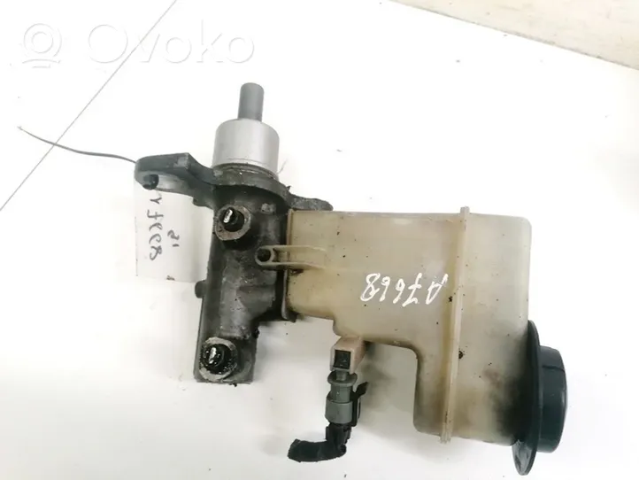 Saab 9-3 Ver2 Główny cylinder hamulca 320670692