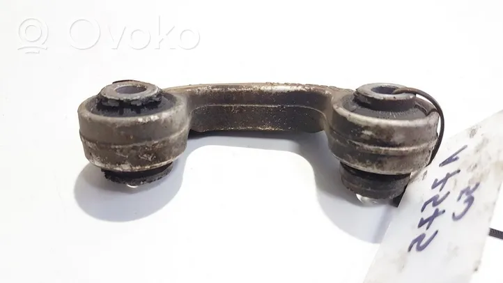 Volkswagen PASSAT B5.5 Barra stabilizzatrice anteriore/stabilizzatore 133109