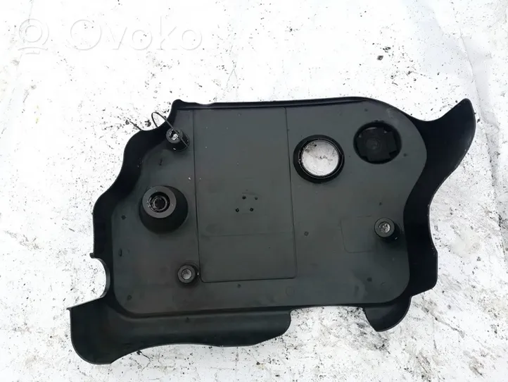 Volkswagen PASSAT B5 Engine cover (trim) 