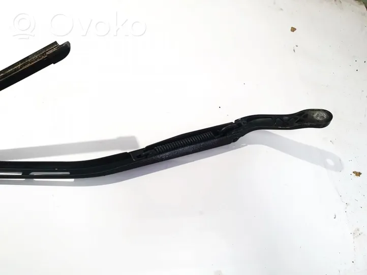 Citroen C4 I Priekinio stiklo valytuvų kojelė 9650103880