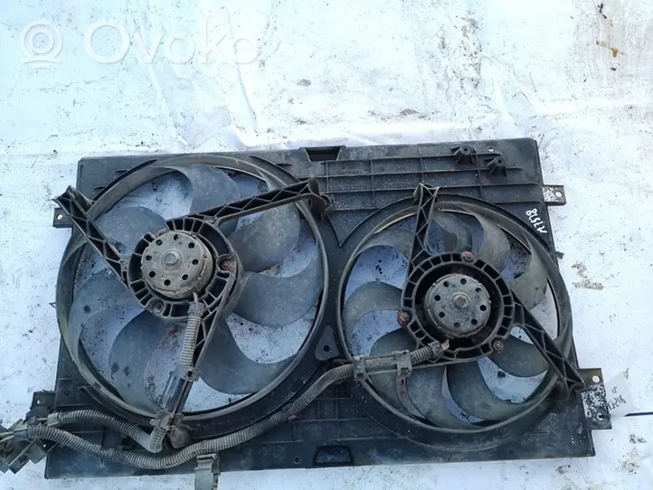 Skoda Octavia Mk1 (1U) Convogliatore ventilatore raffreddamento del radiatore 1j0121207m