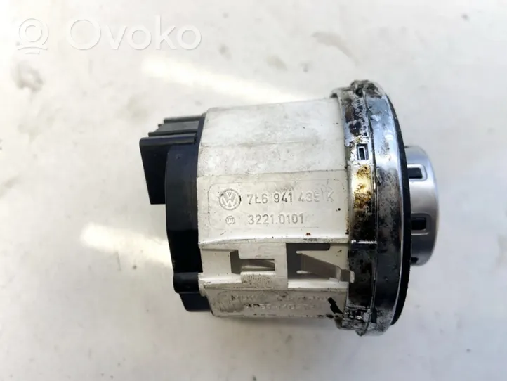 Volkswagen Touareg I Suspension ride height/mode switch 7L6941435k