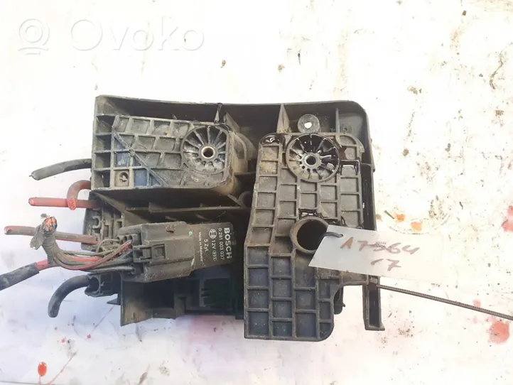 Skoda Octavia Mk2 (1Z) Saugiklių dėžė (komplektas) 017181281