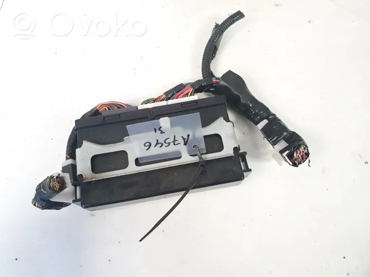 Subaru Legacy Pavarų dėžės valdymo blokas 88281ag400