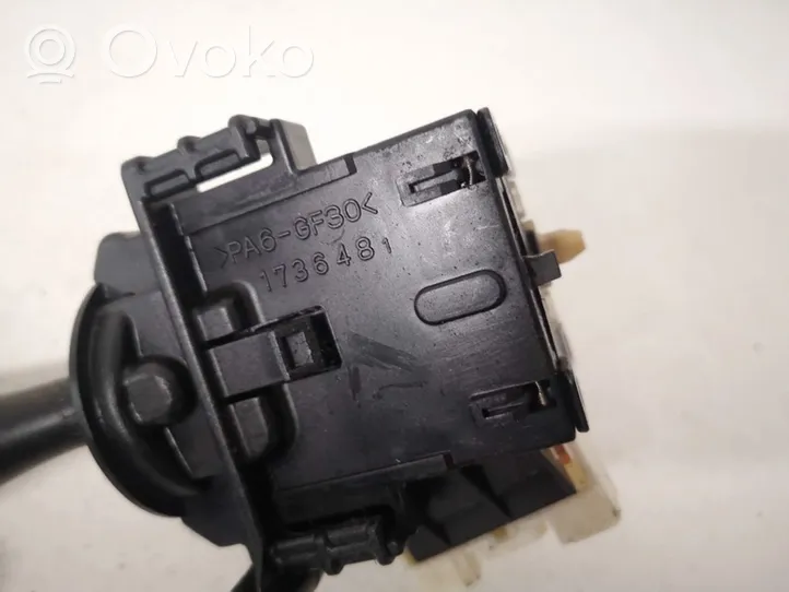 Toyota Yaris Verso Indicator stalk 1736481