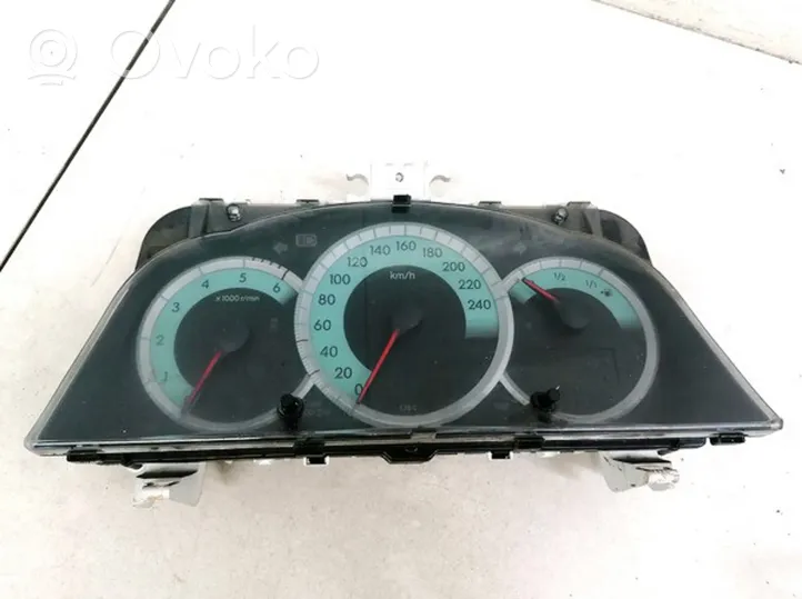 Toyota Corolla Verso AR10 Compteur de vitesse tableau de bord 838000F090