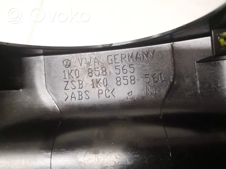Volkswagen Golf V Ohjauspyörän pylvään verhoilu 1k0858565
