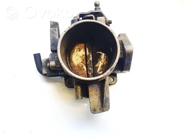 Opel Omega B1 Throttle valve 90411550