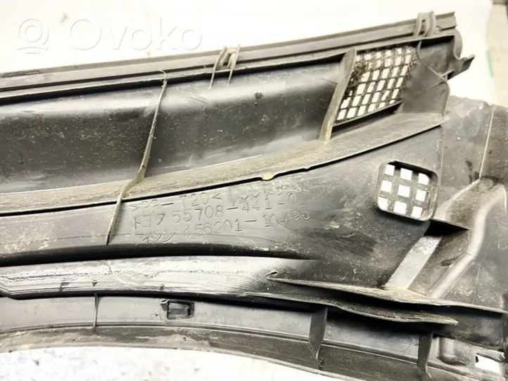 Toyota Avensis Verso Rivestimento del tergicristallo 5570844110