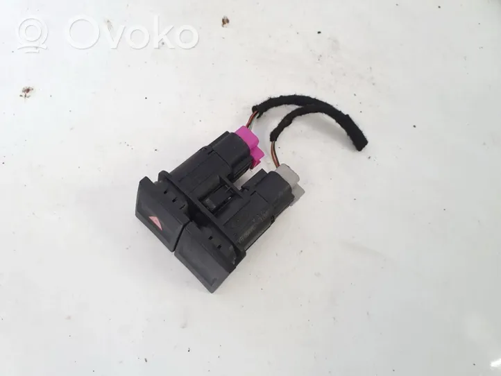 Ford Mondeo Mk III Hazard light switch 1s7t13A350ba