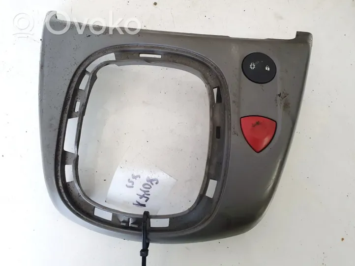 Renault Scenic II -  Grand scenic II Hazard light switch 82000095493