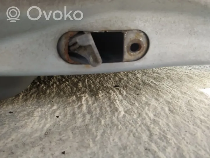 Toyota Aygo AB10 Etuoven pidätin 