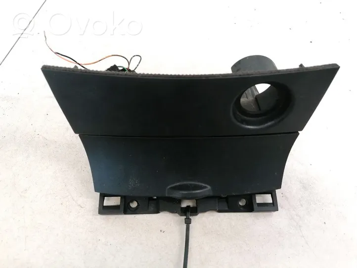 Mazda 3 I Peleninė panelėje BP4K55211