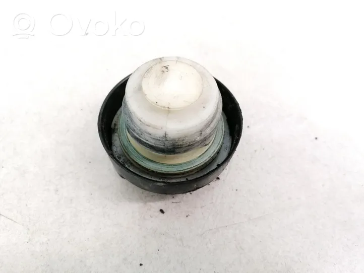 Opel Combo C Fuel tank filler cap 