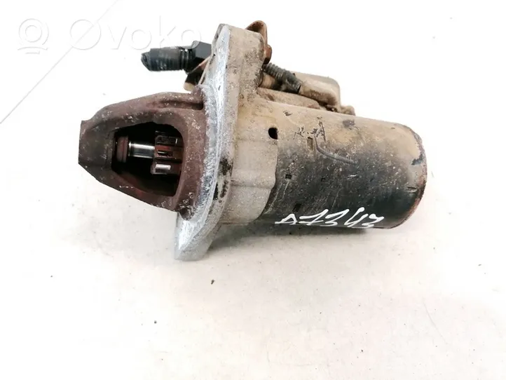 Peugeot 107 Starter motor 0001107439