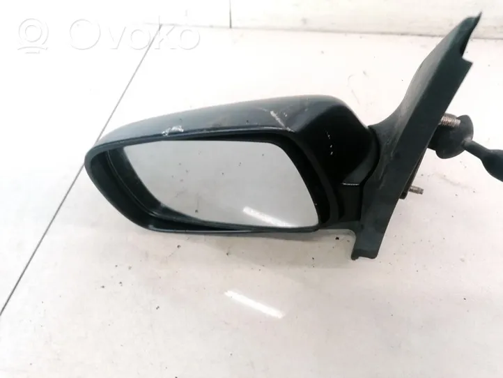 Toyota Yaris Elektryczne lusterko boczne drzwi przednich E13010399