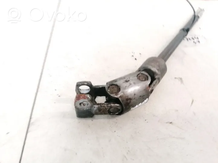 Audi A4 S4 B5 8D Giunto cardanico del piantone dello sterzo 