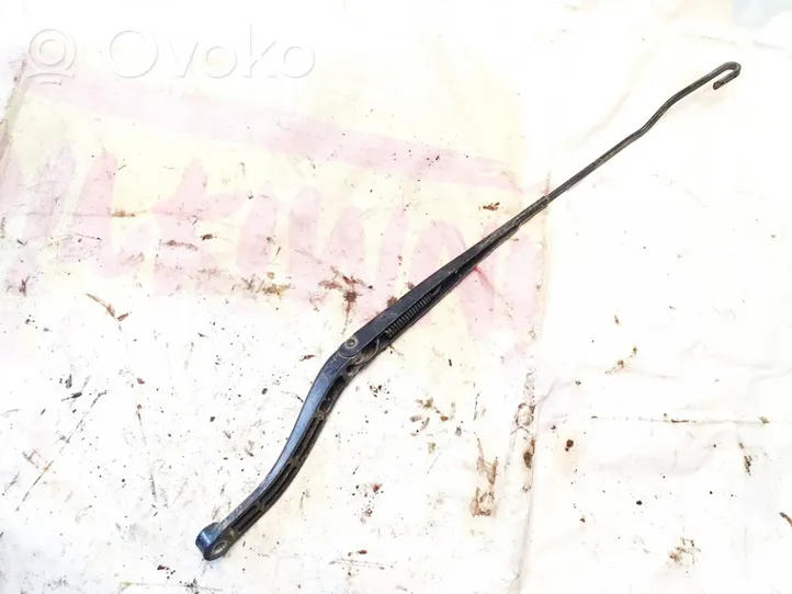 Opel Signum Front wiper blade arm 