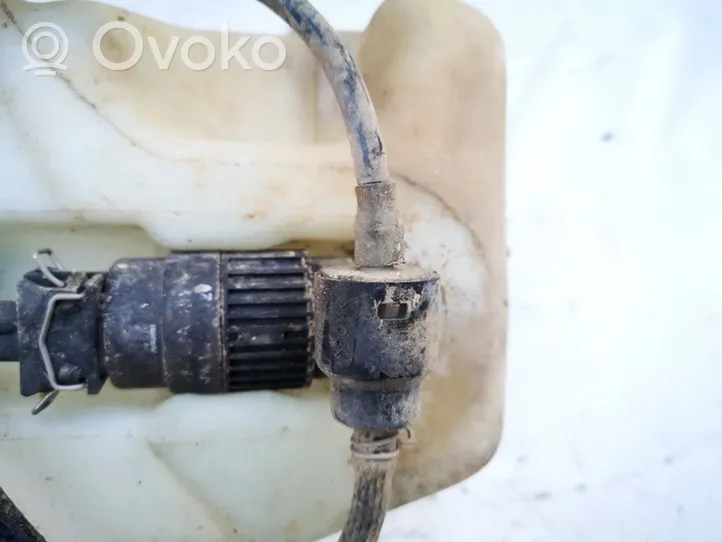 Opel Vectra B Tuulilasi tuulilasinpesimen pumppu 